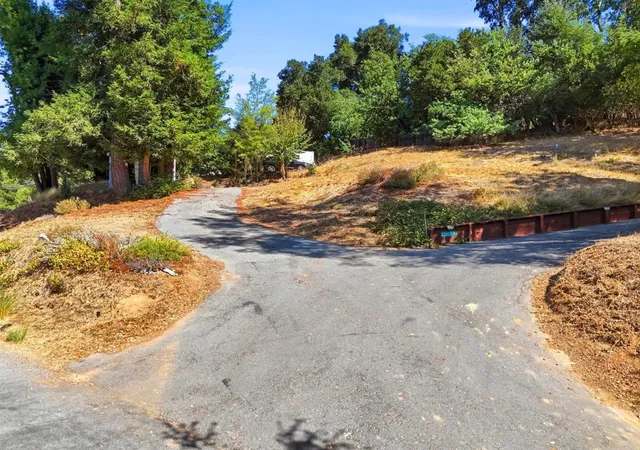 Land for sale at 0 Locust Dr, Los Gatos, CA 95033 | MLS# ML82063372