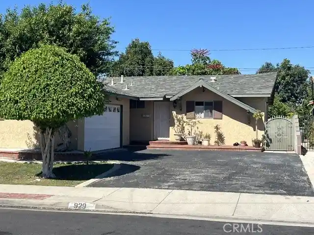 Single family home for sale at 929 E Renton, Carson, CA 90745 | MLS# SB26191470