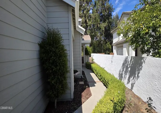 Photo 2 of Townhouse for sale at 5645 Tanner Ridge Ave, Westlake Village, CA 91362 | MLS# 226004697 | Listing updated on 2026-10-09