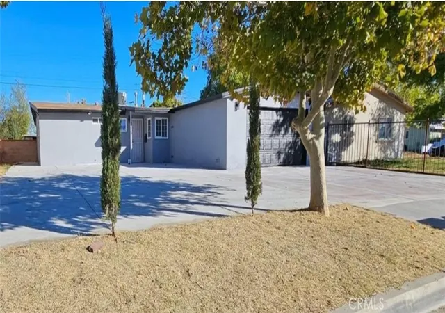 Photo 1 of Single family home for sale at 44010 Carolside, Lancaster, CA 93535 | MLS# SR26208515 | Listing updated on 2026-10-03