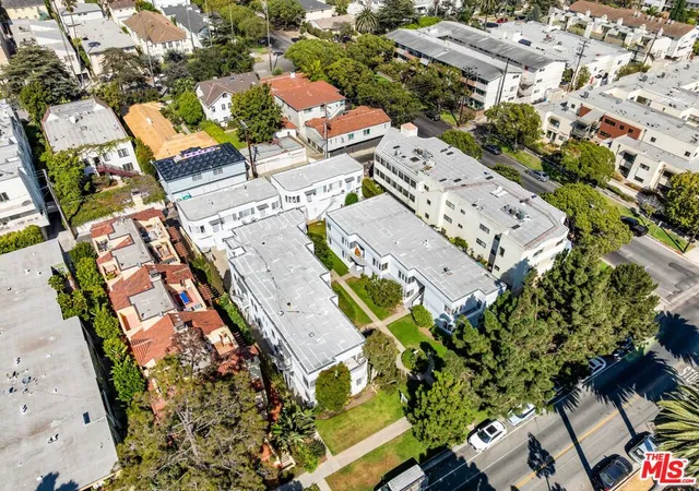 Photo 3 of Multi family home for sale at 953 11th Street, Santa Monica, CA 90403 | MLS# 26987309 | Listing updated on 2026-10-10