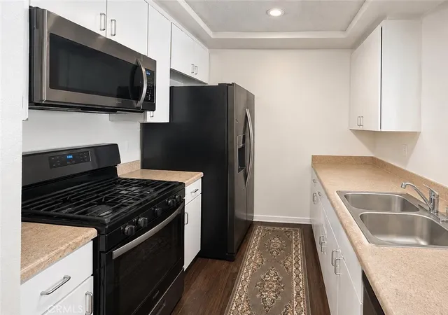 Photo 3 of Condo for sale at 19350 Sherman, Reseda, CA 91335 | MLS# SR26214681 | Listing updated on 2026-10-10