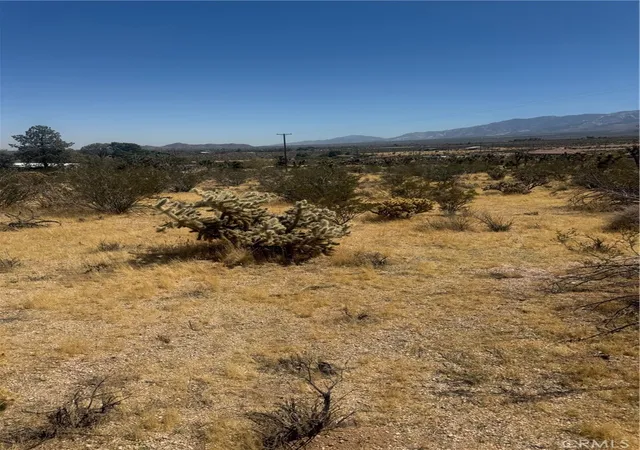 Photo 4 of Land for sale at 2 Horizon, Lucerne Valley, CA 92356 | MLS# HD26215002 | Listing updated on 2026-10-10