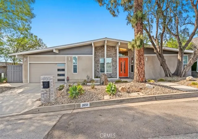 Photo 1 of Single family home for sale at 2653 N Mountain Ave, Claremont, CA 91711 | MLS# CV26213607 | Listing updated on 2026-10-04