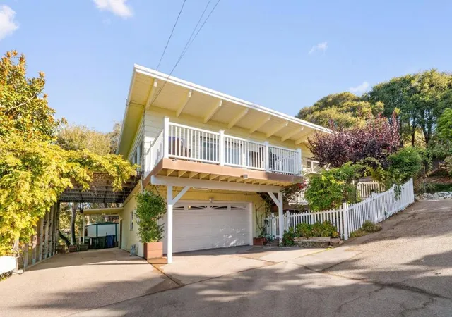 Photo 1 of Sale Pending at 534 Cathedral Dr, Aptos, CA 95003 | MLS# ML82063395 | Listing updated on 2026-10-08