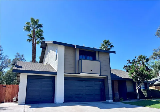 Photo 2 of Single family home for sale at 5941 Grinnell Dr, Jurupa Valley, CA 92509 | MLS# IG26211108 | Listing updated on 2026-10-03