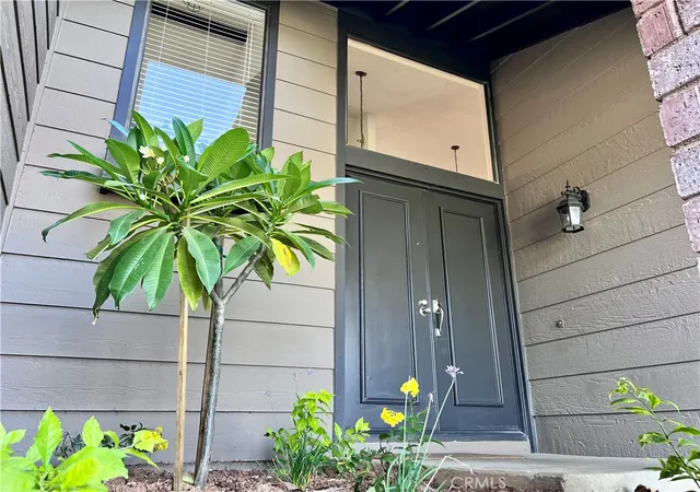 Photo 3 of Single family home for sale at 5941 Grinnell Dr, Jurupa Valley, CA 92509 | MLS# IG26211108 | Listing updated on 2026-10-03