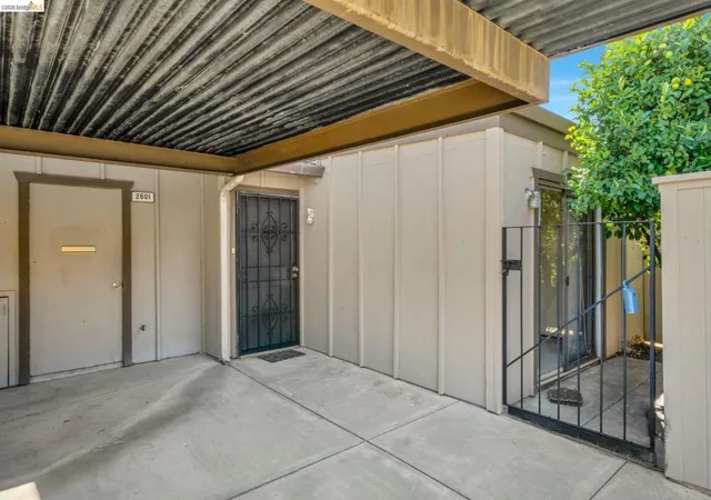 Photo 2 of Condo for sale at 2601 Fairmont Ln, Antioch, CA 94509 | MLS# 41150159 | Listing updated on 2026-10-09