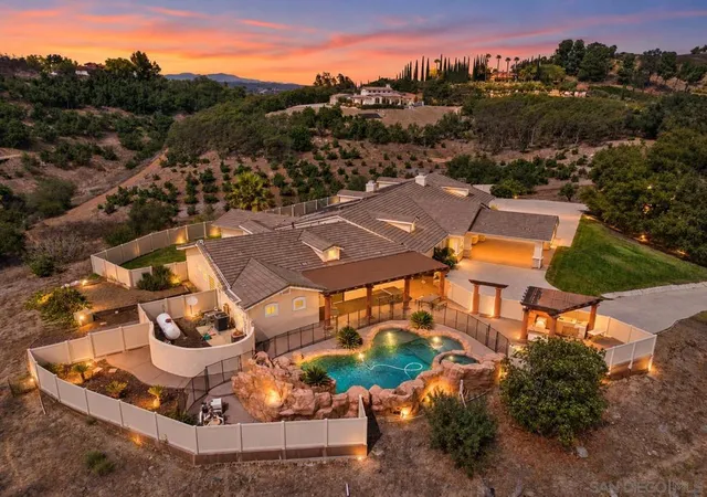 Single family home for sale at 43821 Shady Crk, Temecula, CA 92590 | MLS# 260024061SD