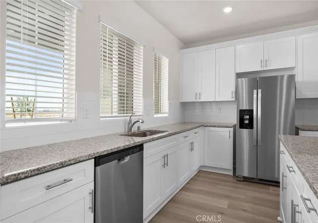 Photo 3 of Single family home for sale at 14738 Indigo Rd, Apple Valley, CA 92307 | MLS# SW26215189 | Listing updated on 2026-10-07