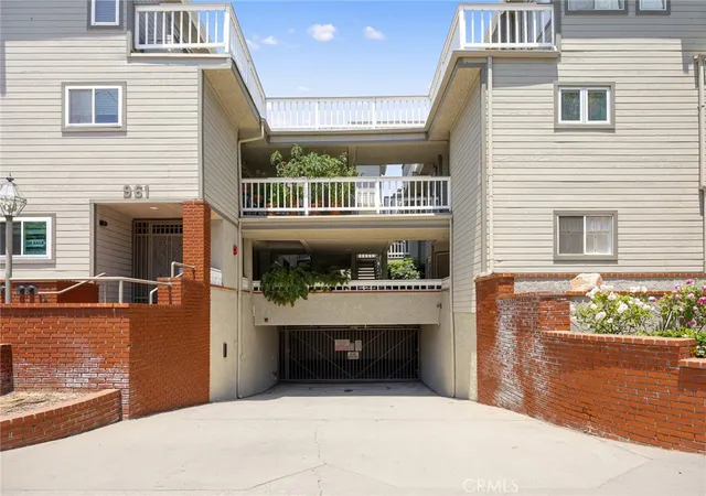 Photo 2 of Condo for sale at 961 E California Blvd #327, Pasadena, CA 91106 | MLS# AR26215139 | Listing updated on 2026-10-04