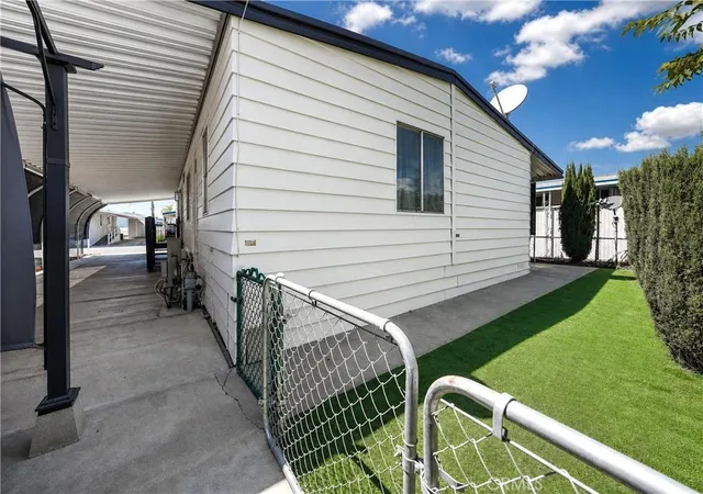 Photo 3 of Manufactured home for sale at 1212 H St #168, Ramona, CA 92065 | MLS# PW26215215 | Listing updated on 2026-10-07