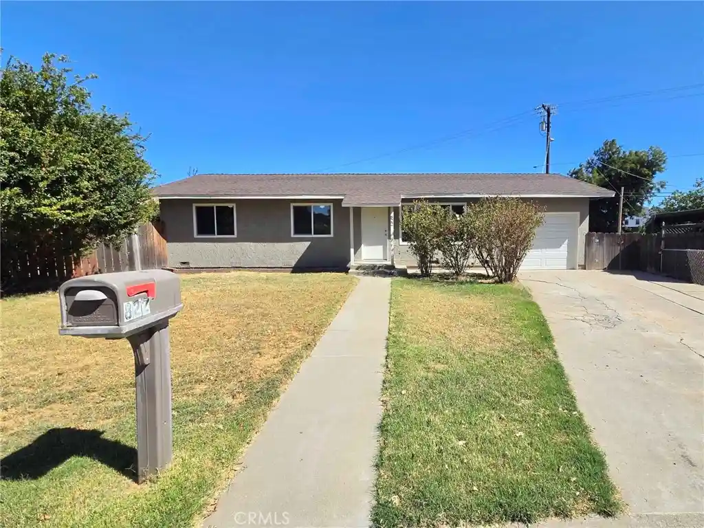 Photo 1 of Single family home for sale at 822 Walnut, Gustine, CA 95322 | MLS# PT26215211 | Listing updated on 2026-10-21