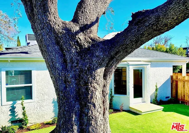 Multi family home for sale at 5222 5220 Whitsett Ave #2, Valley Village, CA 91607 | MLS# 26996293