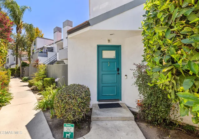 Photo 3 of Townhouse for sale at 1191 Tivoli Ln #71, Simi Valley, CA 93065 | MLS# 226004704 | Listing updated on 2026-10-02
