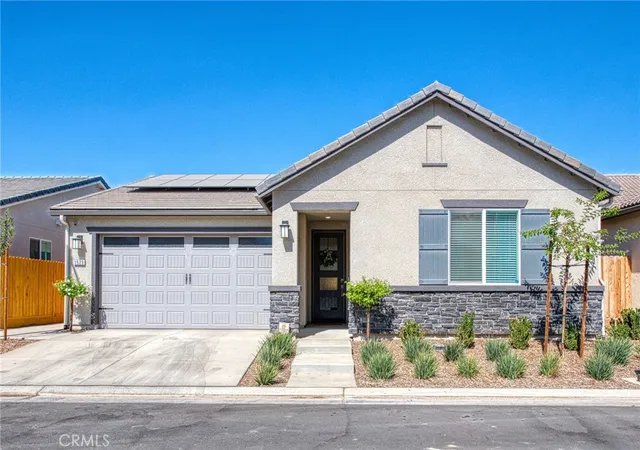 Photo 1 of Single family home for sale at 1523 Bloom Ln, Clovis, CA 93619 | MLS# FR26215009 | Listing updated on 2026-10-04