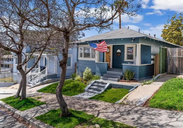Photo 1 of Multi family home for sale at 418 W Ivy St, San Diego, CA 92101 | MLS# 260024083SD | Listing updated on 2026-10-02