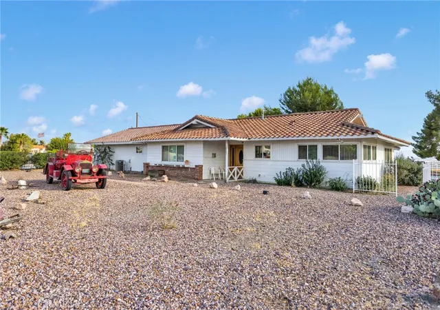 Photo 1 of Single family home for sale at 18947 Waseca, Apple Valley, CA 92307 | MLS# HD26215320 | Listing updated on 2026-10-03