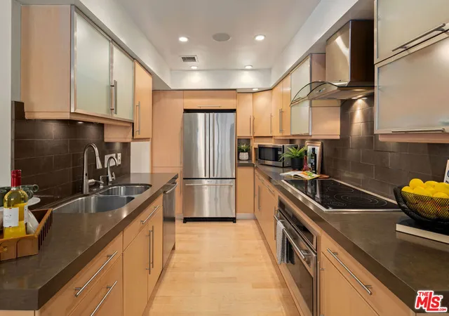 Photo 1 of Condo for sale at 1221 N Kings Rd #307, West Hollywood, CA 90069 | MLS# 26995947 | Listing updated on 2026-10-10
