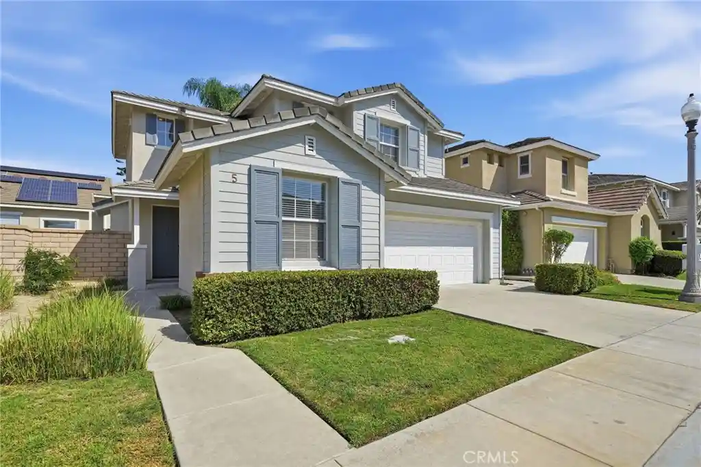 Single family home for sale at 5 Bayview Dr, Buena Park, CA 90621 | MLS# PW26211671