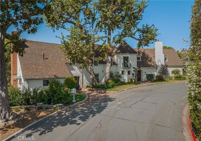 Photo 1 of Single family home for sale at 1463 Melwood, Glendale, CA 91207 | MLS# GD26213295 | Listing updated on 2026-10-11