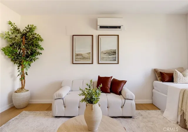 Photo 3 of Condo for sale at 2135 Bellevue #11, Los Angeles, CA 90026 | MLS# BB26211372 | Listing updated on 2026-10-11