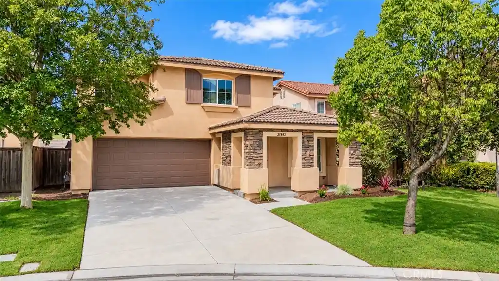 Single family home for sale at 25892 Marco Polo St, Murrieta, CA 92563 | MLS# WS26215346