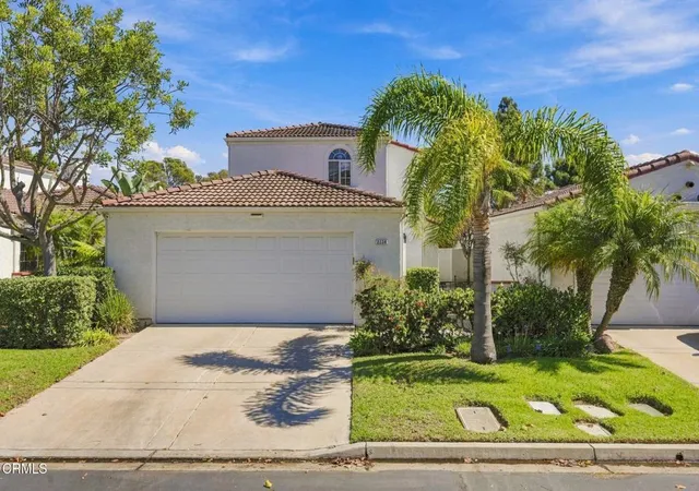 Photo 2 of Single family home for sale at 2238 Bermuda Dunes Pl, Oxnard, CA 93036 | MLS# V1-39069 | Listing updated on 2026-10-09