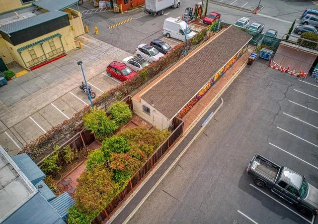 Photo 3 of Single family home for sale at 1250 Soquel Ave, Santa Cruz, CA 95062 | MLS# ML82063460 | Listing updated on 2026-10-13