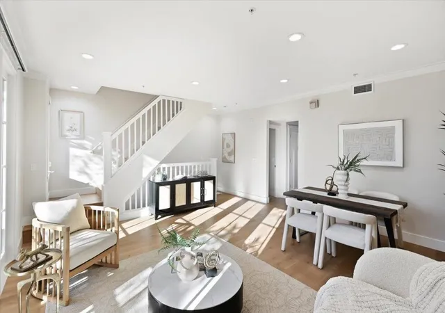 Townhouse for sale at 1537 Hummingbird Pl, San Jose, CA 95129 | MLS# ML82063458
