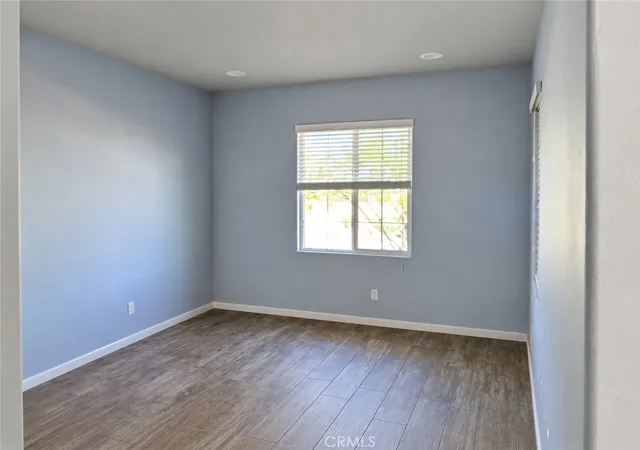 Photo 3 of Single family home for sale at 35154 Heritage Pointe Dr, Murrieta, CA 92563 | MLS# SW26215347 | Listing updated on 2026-10-09