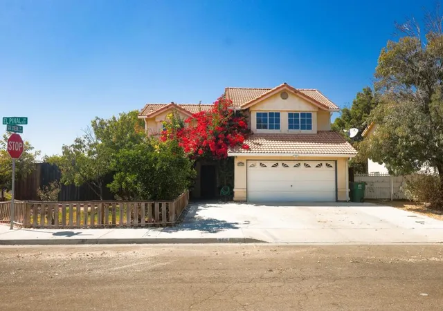 Photo 1 of Single family home for sale at 805 El Pinal Ln, Los Banos, CA 93635 | MLS# ML82063465 | Listing updated on 2026-10-05
