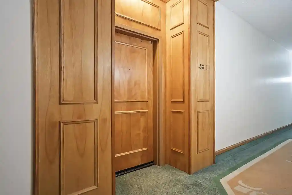 Listing Photo 2 - Condo for sale in 5895 Friars Rd located at 5895 Friars Rd, San Diego, CA 92110 - Unit #5311