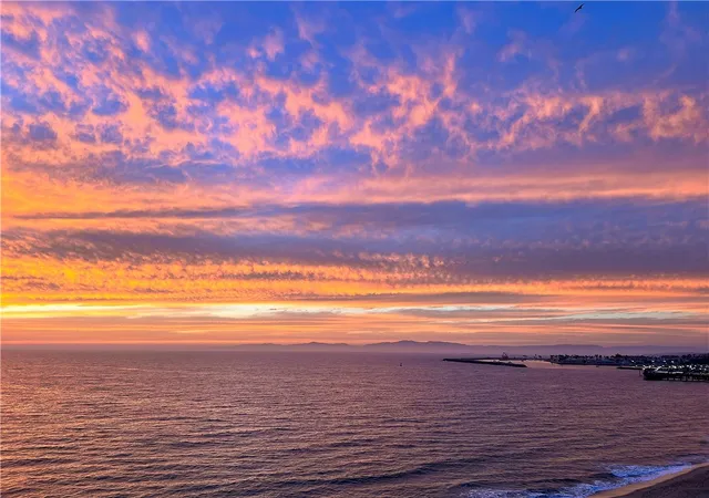 Photo 3 of Condo for sale at 575 Esplanade #307, Redondo Beach, CA 90277 | MLS# PV26213955 | Listing updated on 2026-10-12