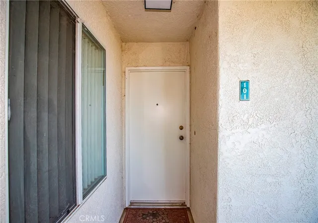 Photo 2 of Condo for sale at 21309 Eucalyptus Way #101, Newhall, CA 91321 | MLS# SR26215528 | Listing updated on 2026-10-05