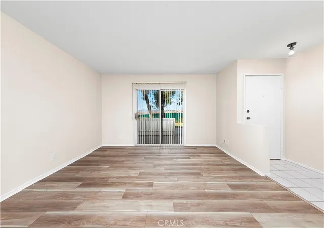 Photo 3 of Condo for sale at 21309 Eucalyptus Way #101, Newhall, CA 91321 | MLS# SR26215528 | Listing updated on 2026-10-05