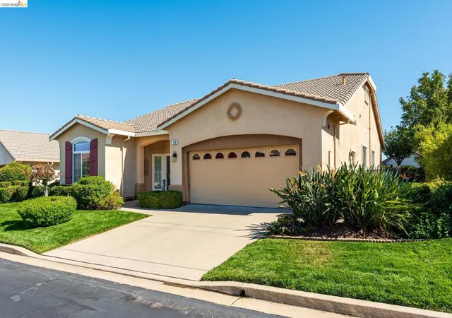 Photo 2 of Single family home for sale at 478 Coronation Dr, Brentwood, CA 94513 | MLS# 41150214 | Listing updated on 2026-10-09