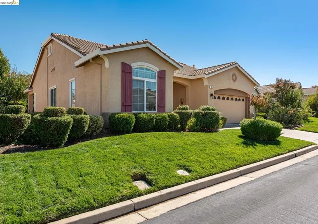Photo 3 of Single family home for sale at 478 Coronation Dr, Brentwood, CA 94513 | MLS# 41150214 | Listing updated on 2026-10-09