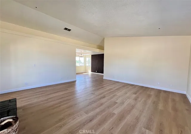 Photo 4 of Single family home for sale at 13377 Paramount Rd, Phelan, CA 92371 | MLS# DW26215589 | Listing updated on 2026-10-04