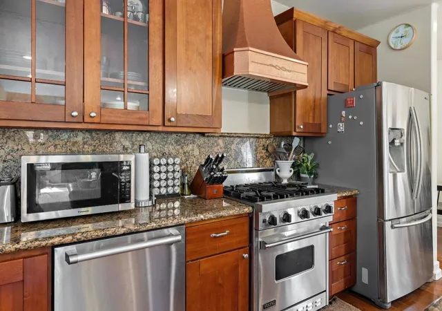 Photo 2 of Single family home for sale at 319 Keystone Ave, Santa Cruz, CA 95062 | MLS# ML82057359 | Listing updated on 2026-10-11