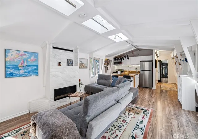 Photo 2 of Single family home for sale at 2041 N Beverly Glen Blvd, Los Angeles, CA 90077 | MLS# SB26215615 | Listing updated on 2026-10-04