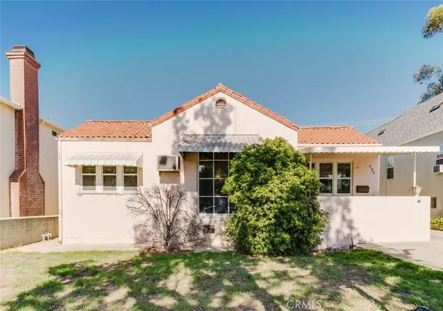 Photo 2 of Single family home for sale at 735 E Verdugo Ave, Burbank, CA 91501 | MLS# GD26213809 | Listing updated on 2026-10-11