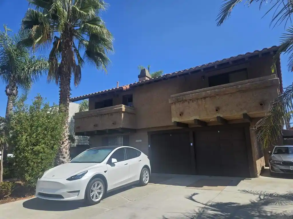 Listing Photo 1 - Condo for sale in 3951 Idaho St located at 3951 Idaho St, San Diego, CA 92104 - Unit 3951 Idaho St