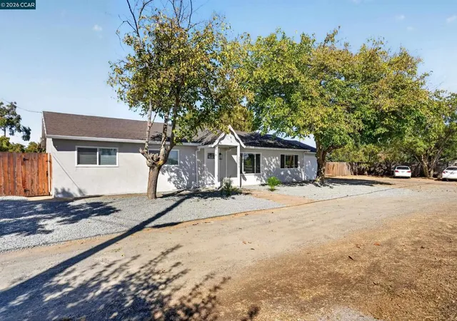 Photo 1 of Sale Pending at 23273 Marsh Crk Rd, Brentwood, CA 94513 | MLS# 41150225 | Listing updated on 2026-10-11