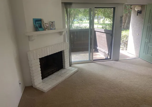 Photo 3 of Condo for sale at 8348 Via Sonoma #E, La Jolla, CA 92037 | MLS# 260024117SD | Listing updated on 2026-10-09