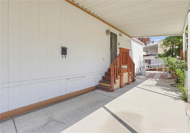 Photo 2 of Manufactured home for sale at 1931 E Meats Ave, Orange, CA 92865 | MLS# SW26215714 | Listing updated on 2026-10-04