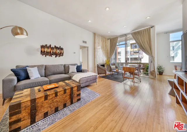 Condo for sale at 11970 Montana Ave #308, Los Angeles, CA 90049 | MLS# 26996497