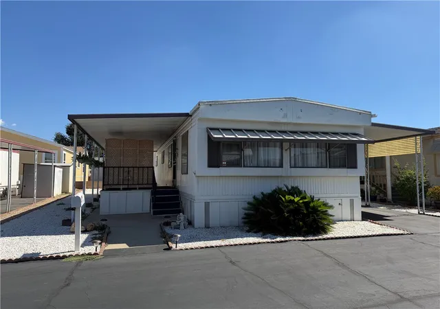 Photo 2 of Manufactured home for sale at 1630 W Covina Blvd #99, San Dimas, CA 91773 | MLS# CV26215090 | Listing updated on 2026-10-04