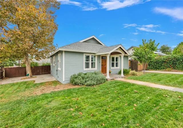 Photo 2 of Single family home for sale at 803 N California, Beaumont, CA 92223 | MLS# HD26215743 | Listing updated on 2026-10-12