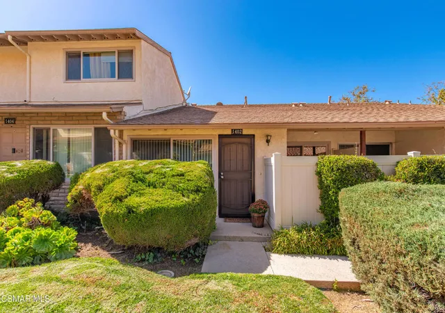 Condo for sale at 1402 Ramona Dr, Newbury Park, CA 91320 | MLS# 226004715